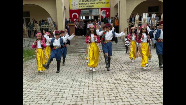 Patnos'ta "Bilim Sanat ve Eğitim Şöleni " düzenlendi