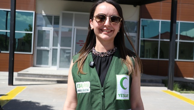 Ağrı'da sağlıklı yaşama dikkati çekmek için Yeşilay'dan dumansız hava sahası etkinliği