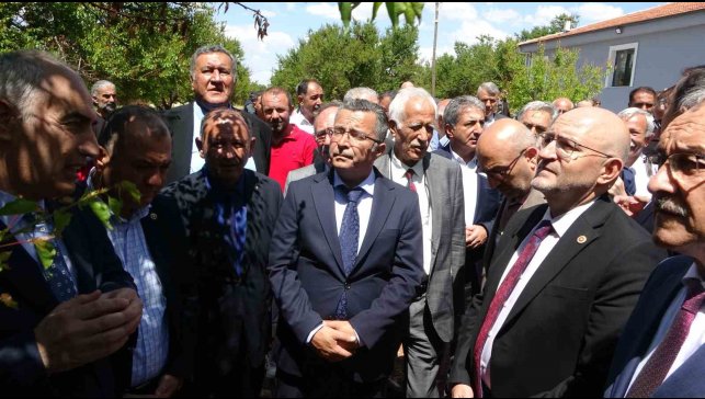 TBMM Zirai Don Araştırma Komisyonu Malatya'da kayısı bahçelerinde inceleme yaptı