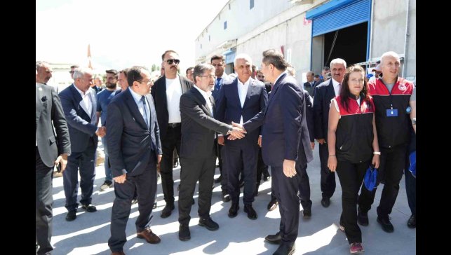 Bakan Yumaklı: "Tohumda dünyanın ilk 10 ülkesinden biriyiz"