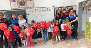 Ağrı Emniyeti'nden Miniklere Güvenlik Eğitimi