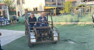 Eleşkirtli Esnaf Mehmet Borkurt'tan Elektrikli Araç Girişimi