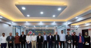 Ağrı'da Din Görevlileri Arasında Düzenlenen Yarışmalarda Dereceye Girenler Ödüllendirildi