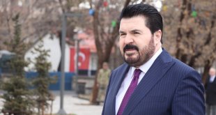 Savcı Sayan’dan AVM Projesine İlişkin Tepki: “Ağrı’nın Kaderine Terk Edilmesine Razı Değiliz”