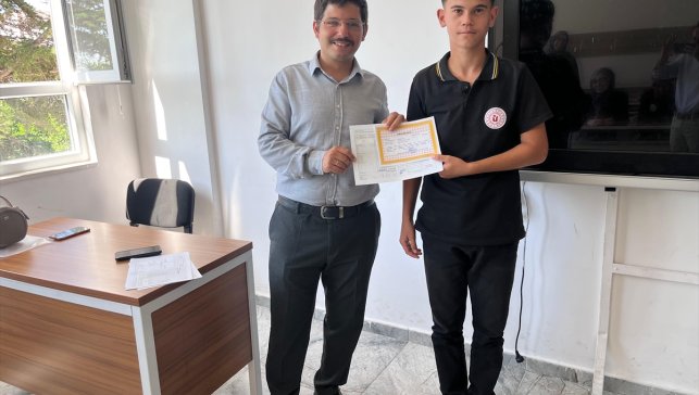 Ağın'da okullarda karne heyecanı yaşandı