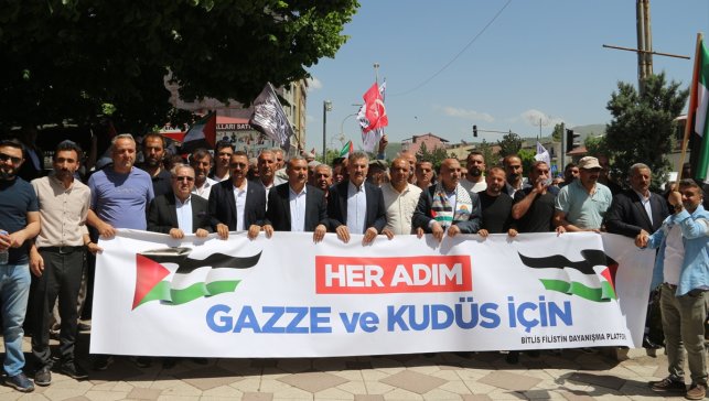 Güroymak'ta İsrail'in Gazze'ye yönelik saldırıları protesto edildi