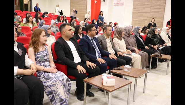 Muş'taki öğrenci yurtlarında mezuniyet coşkusu