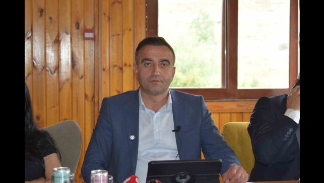 Başkan Ulutaş: "Akçadağ'ı hak ettiği yere taşımak için gece gündüz çalışıyoruz"