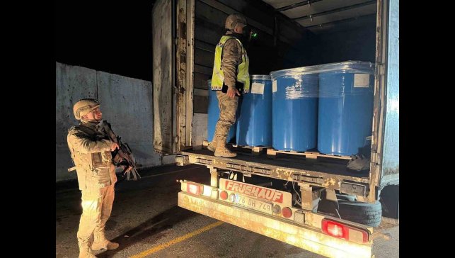 Ağrı'da 16 düzensiz göçmen yakalandı