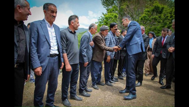 Vali Çelik'ten köy ziyareti