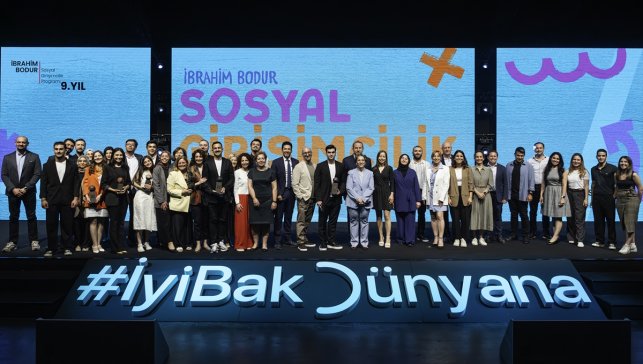 9. İbrahim Bodur Sosyal Girişimcilik Programı'nda ödüller sahiplerini buldu