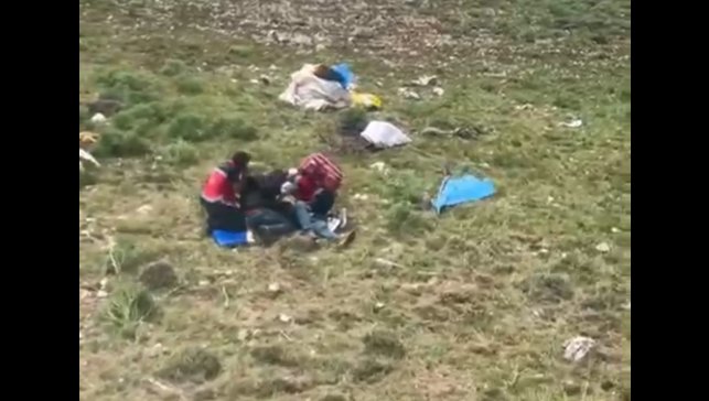 Van'da dağda bayılan çoban helikopterle kurtarıldı