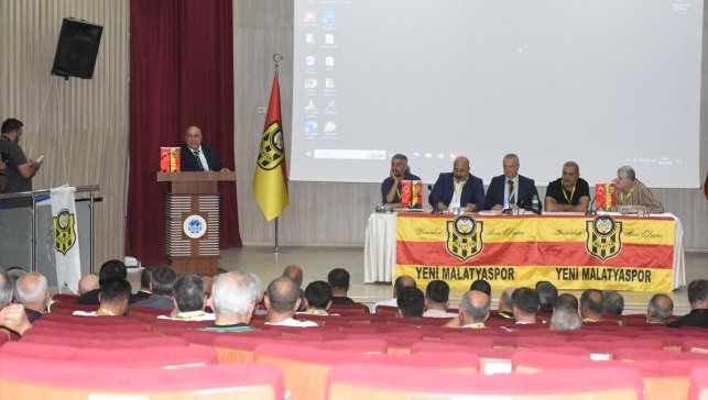 Yeni Malatyaspor Kulübünde başkanlığa Haşim Karadağ seçildi