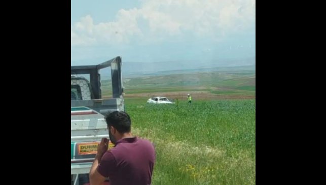 Tutak'ta trafik kazasi iki kişi yaralandı