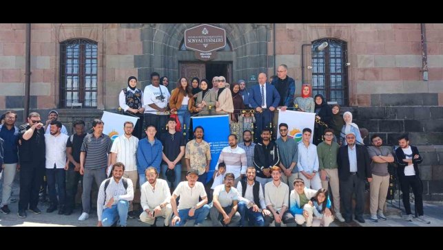 ERULDER uluslararası öğrencileri bayramda yalnız bırakmadı