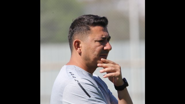 Elazığspor, Fırat Gül'le devam kararı aldı