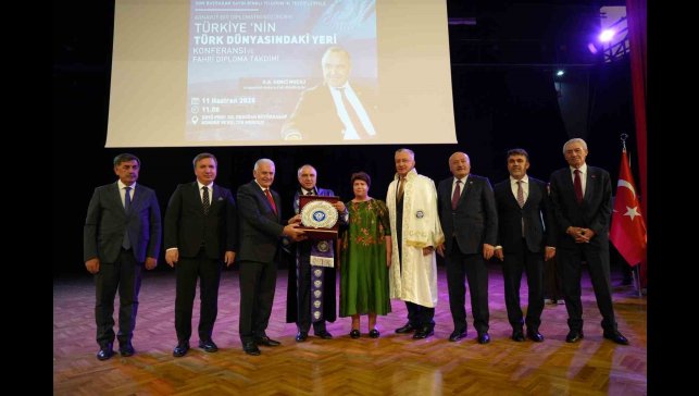 Arnavutluk Eski Büyükelçisi Genji Mucaj'a Fahri Doktora Ünvanı