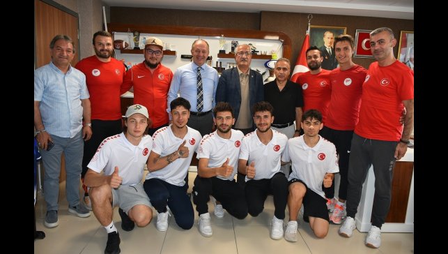 Erzurum GSİM Short Track olimpik milli takımını ağırladı