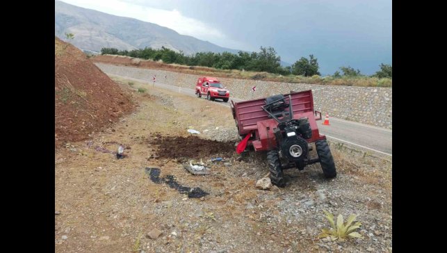 Devrilen çapa motorunun altında kalan sürücü hayatını kaybetti