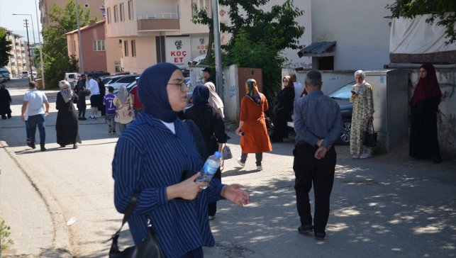 Muş'ta 5 bin 778 öğrenci LGS kapsamındaki merkezi sınava girdi