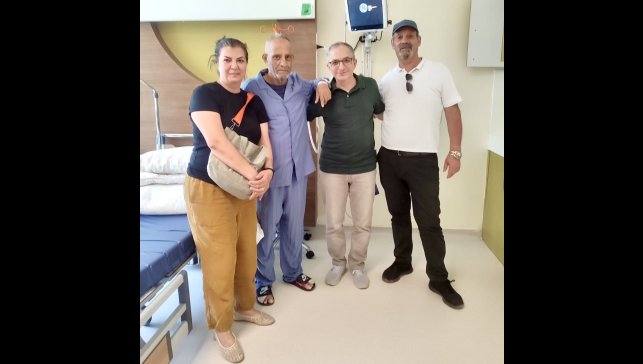 Alman doktorların 'yaşayamaz' dediği hastayı Türk hekimler hayata döndürdü