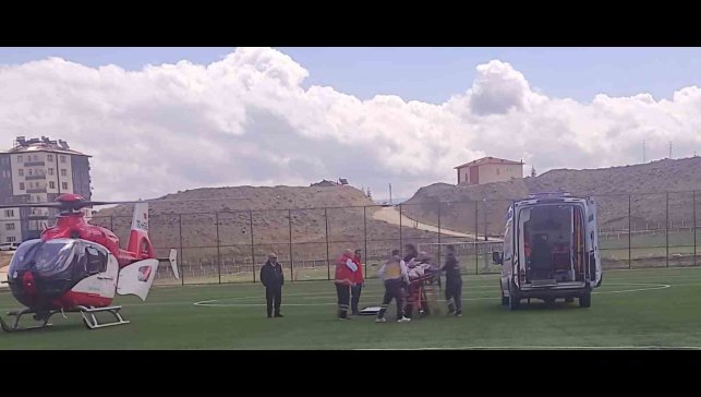 Ambulans helikopter Malatya'da 2 hasta için havalandı
