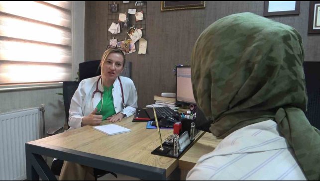 Uzm. Dr. Arslan: ''İleri derece böbrek yetmezliği olan hastalarda suyun fazla tüketilmesi faydadan çok, zarar getiriyor''