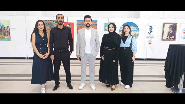 Her Çocuk Bir Umuttur Vakfı'ndan kimsesiz çocuklar yararına sergi