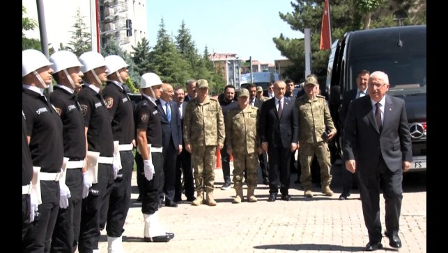 Milli Savunma Bakanı Güler Malatya'da