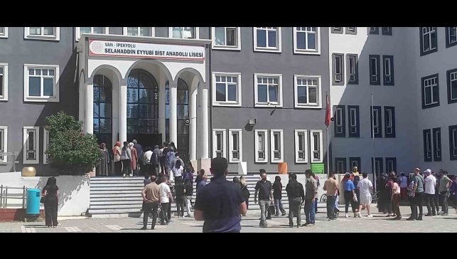 YKS'de ikinci oturum heyecanı