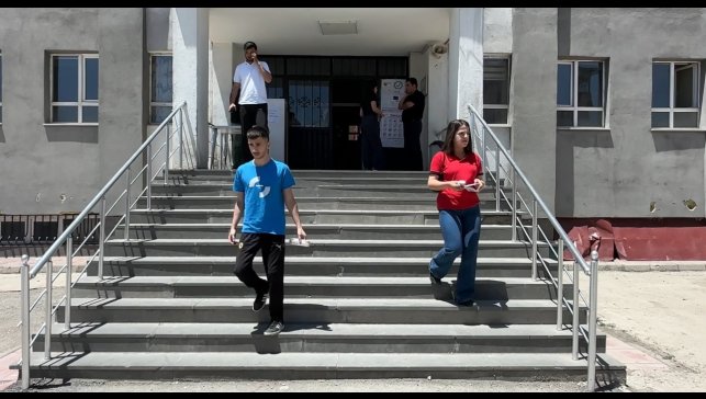 Yüksekova'da YKS'nin ikinci oturumu sona erdi