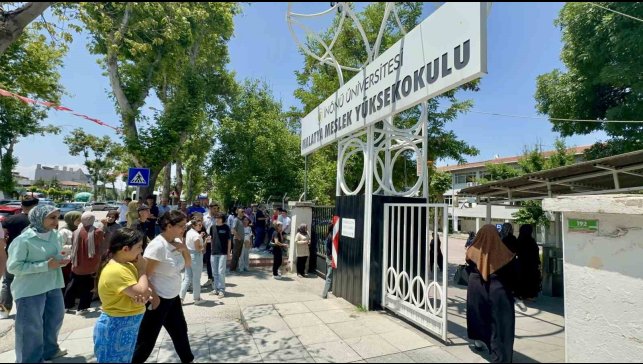 Malatya'da AYT heyecanı sona erdi