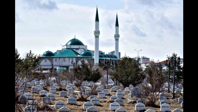 Erzurum'da bir yılda 4 bin 160 kişi vefat etti