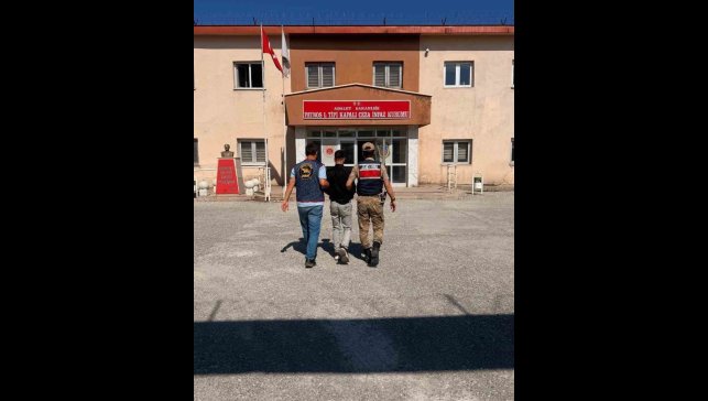 Patnos'ta "Kasten Öldürme" suçundan 15 yıl kesinleşmiş hapis cezası bulunan bir kişi yakalandı.