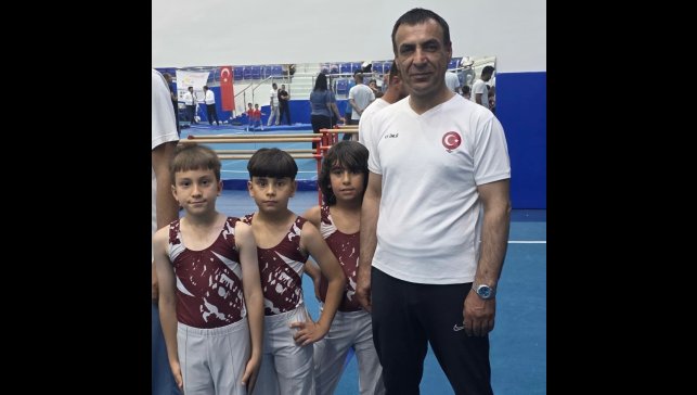 Elazığlı minik cimnastikçilerden bölgesel başarı