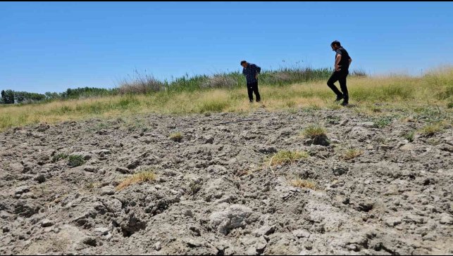 Adilcevaz Heybeli Gölü kurudu
