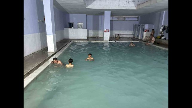 Sünnet olan çocuklar şifayı kaplıcalarda arıyor