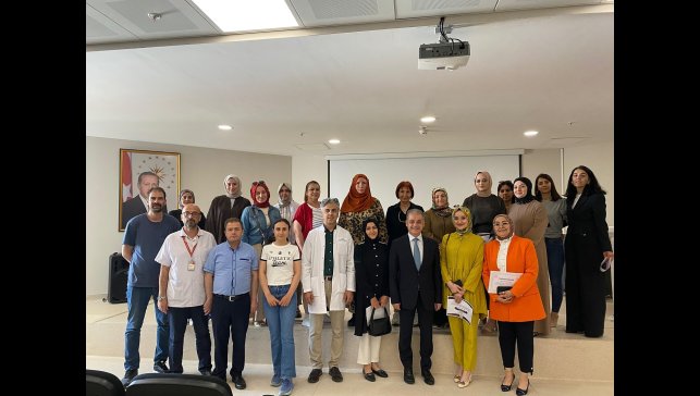 Erzincan'da ebelik eğitimleri tamamlandı