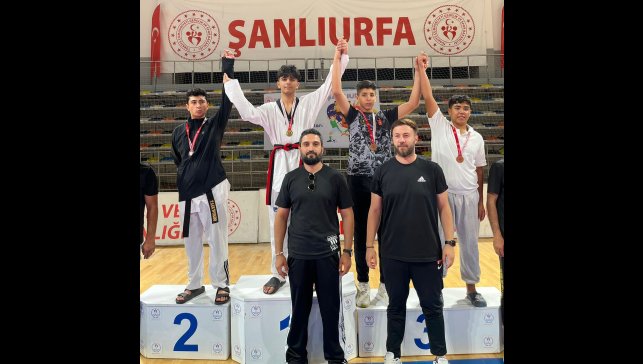Elazığ erkek takımı taekwondoda şampiyon oldu