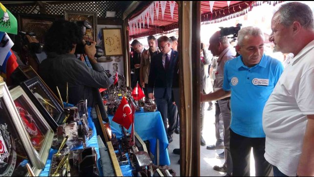 Van'da "İşyurtları Ürün ve El Sanatları Fuarı" kapılarını açtı