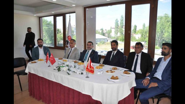 Kars'ta 137 bin buzağı küpelendi