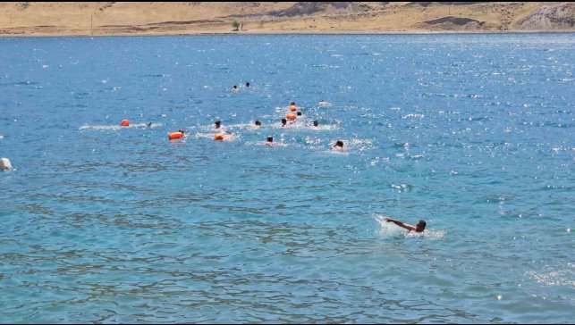 Van Gölü'nde kabotaj bayramı coşkusu