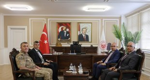 Vali Koç’tan Diyadin Kaymakamı Korkusuz’a Ziyaret