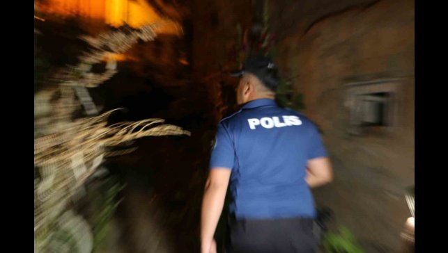 Hakkari polisinden metruk evler ve ormanlık alanlarda asayiş uygulaması