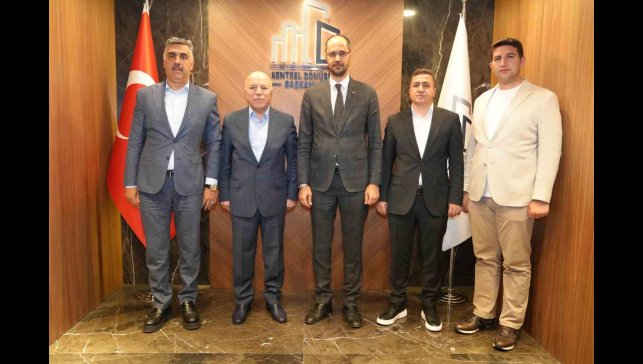 Başkan Sekmen'den kentsel dönüşüm mesaisi