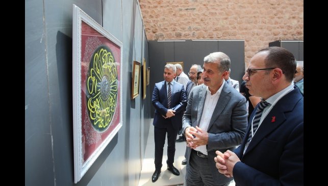 İshak Paşa Sarayı'nda gözdolduran sergi