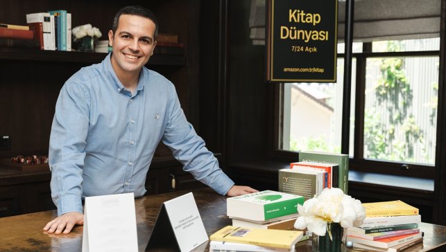 Amazon, "Türkiye'nin Online Kitap Alışverişi Alışkanlıkları Araştırması" sonuçlarını paylaştı