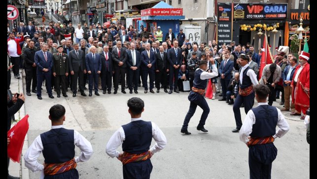 Başkan Sekmen; "Milli mücadele ruhunu sürekli diri tutmamız gerekiyor"