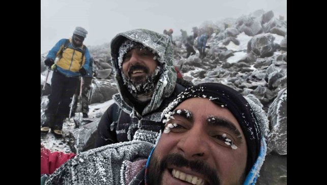 Ağrı Dağı'nda temmuz soğuğu: Zirvede eksi 35 derece