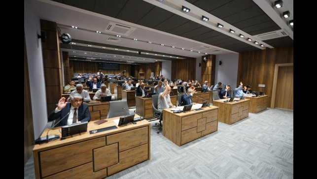 Yeşilyurt'ta imar planı değişiklikleri meclisten geçti